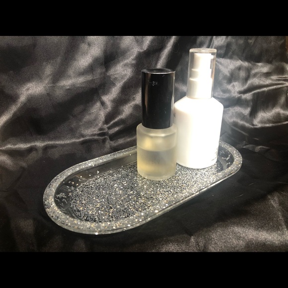 Silver Glitter Glam Tray - DISCOUNTED IMPERFECT - Picture 3 of 13